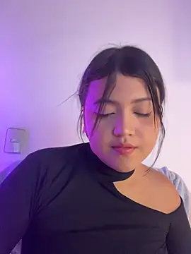 alisson carolina73 online show from 04.19.26