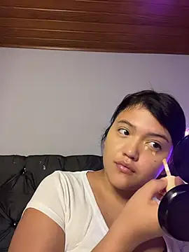 Snapshot of alisson_carolina73 chatting on 07.10.26 alisson carolina73 online show from 07.10.26