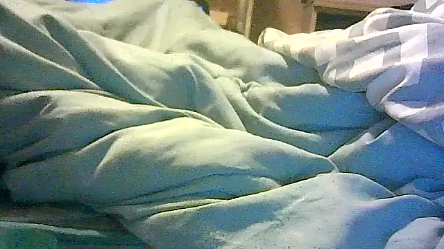 DI4MOND FIR3 online show from 10.31.25