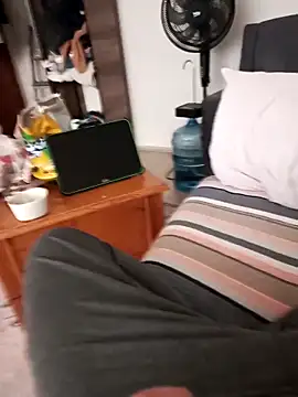 Snapshot of keremcim chatting on 04.10.26 keremcim online show from 04.10.26