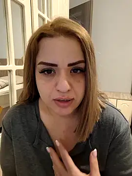 cansuozell online show from 12.23.25