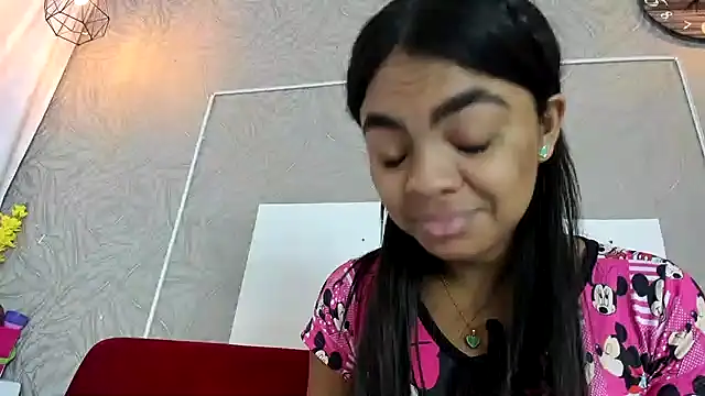 Snapshot of KOURTNEY-- chatting on 03.15.26 KOURTNEY-- online show from 03.15.26
