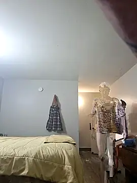 Snapshot of Puusy780 chatting on 10.29.25 Puusy780 online show from 10.29.25