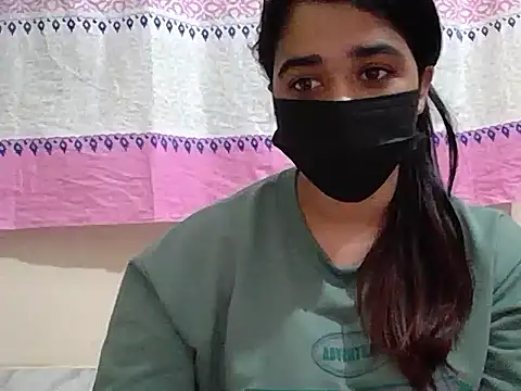 Snapshot of A-pusparani chatting on 04.28.26 A-pusparani online show from 04.28.26