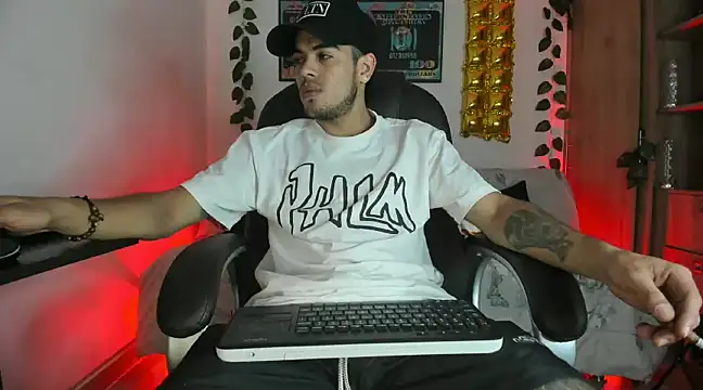 mikee scooth online show from 01.08.25