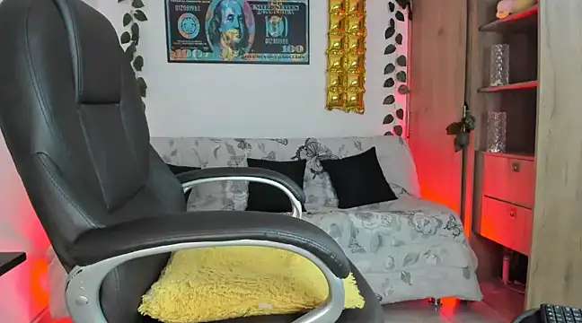 mikee scooth online show from 01.11.25