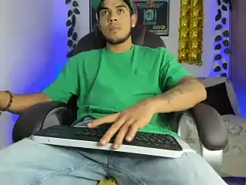 mikee scooth online show from 01.19.25