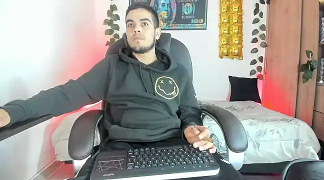 mikee scooth online show from 02.12.25