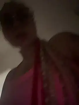 Snapshot of queenlo_xxx chatting on 06.26.26 queenlo xxx online show from 06.26.26