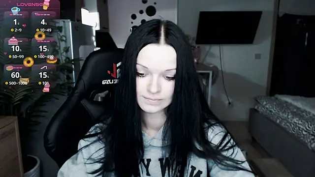 Snapshot of illililliilli chatting on 01.04.25 illililliilli online show from 01.04.25