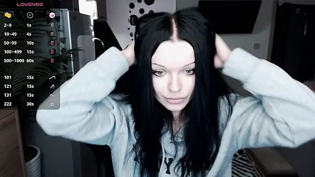 Snapshot of illililliilli chatting on 01.11.25 illililliilli online show from 01.11.25