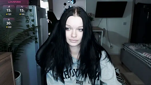 Snapshot of illililliilli chatting on 01.25.25 illililliilli online show from 01.25.25