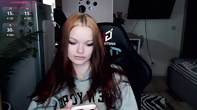 Snapshot of illililliilli chatting on 02.09.25 illililliilli online show from 02.09.25