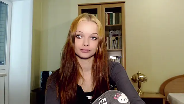 Snapshot of illililliilli chatting on 02.16.25 illililliilli online show from 02.16.25