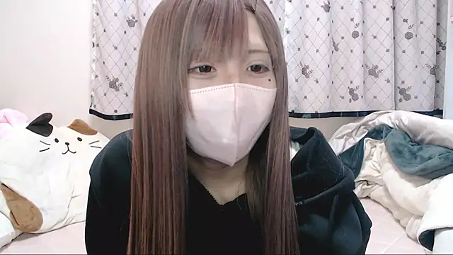  hiyor  online show from 11.18.25