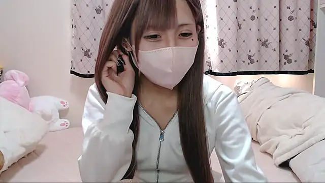  hiyor  online show from 11.21.25