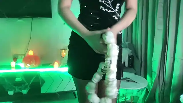 Wild Fantasy 7 online show from 10.30.25