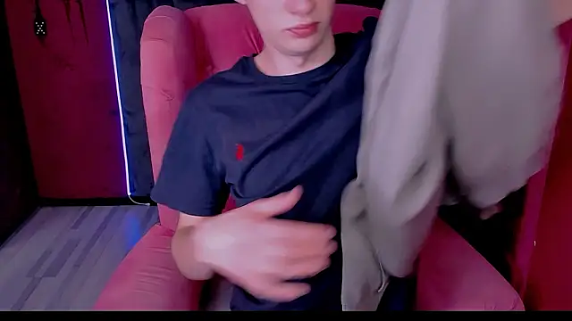 Snapshot of LukeSweet chatting on 02.03.26 LukeSweet online show from 02.03.26