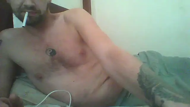 Snapshot of Danjamez1892 chatting on 03.01.25 Danjamez1892 online show from 03.01.25