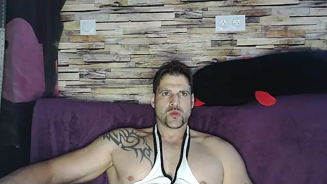 XxBigboybandxX online show from 03.22.25