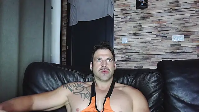 XxBigboybandxX online show from 10.16.25