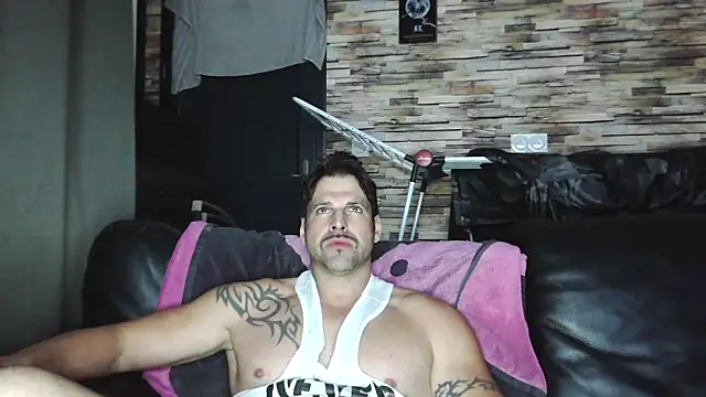 XxBigboybandxX online show from 12.19.25