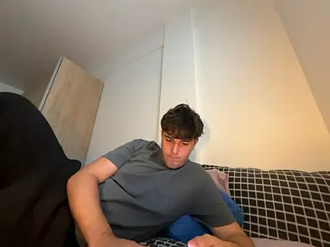 Pablogn24 online show from 10.28.25