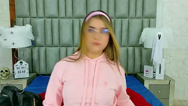 ZoehRoux online show from 10.15.25