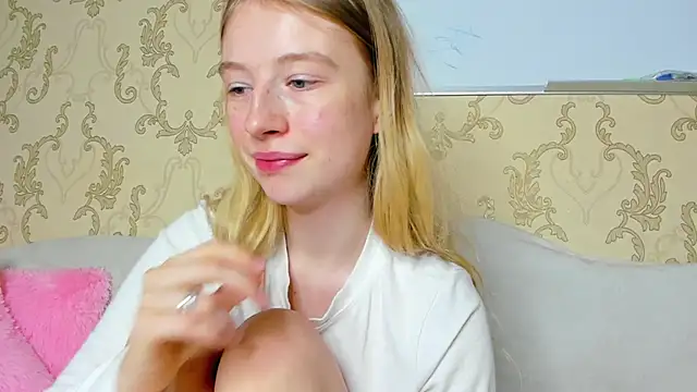 minidivaa  online show from 12.06.24