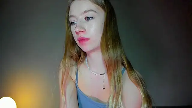 minidivaa  online show from 04.05.26