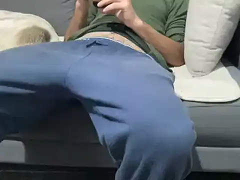 4small4inchlol online show from 03.19.25