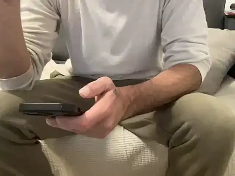 4small4inchlol online show from 03.19.26