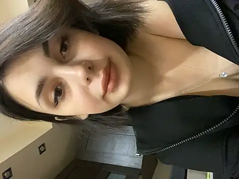 SandraCarter online show from 01.01.25