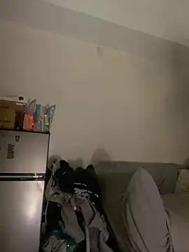 YoY-man online show from 12.27.24