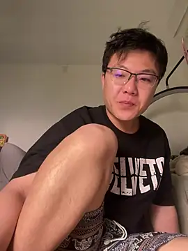 YoY-man online show from 02.02.25