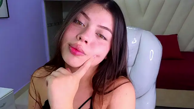 Snapshot of Sexy_paradise18_ chatting on 01.28.25 Sexy paradise18  online show from 01.28.25