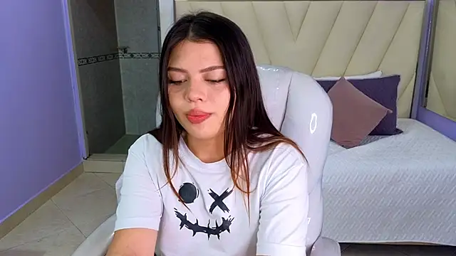 Snapshot of Sexy_paradise18_ chatting on 03.01.25 Sexy paradise18  online show from 03.01.25