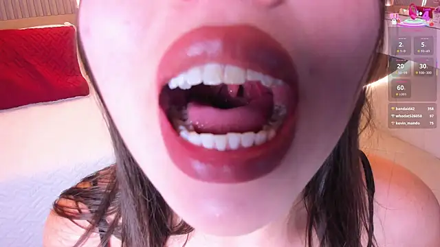 Snapshot of Sexy_paradise18_ chatting on 10.01.25 Sexy paradise18  online show from 10.01.25