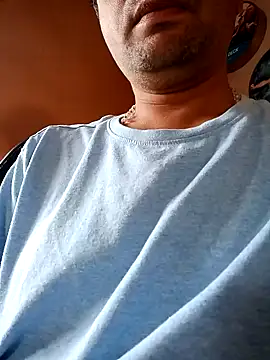 Snapshot of daddy_indian chatting on 12.11.24 daddy indian online show from 12.11.24