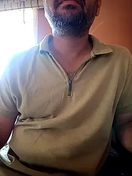 Snapshot of daddy_indian chatting on 02.20.25 daddy indian online show from 02.20.25