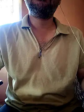 Snapshot of daddy_indian chatting on 02.22.25 daddy indian online show from 02.22.25