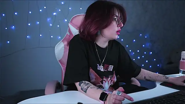 Snapshot of Lana__May chatting on 03.01.25 Lana May online show from 03.01.25