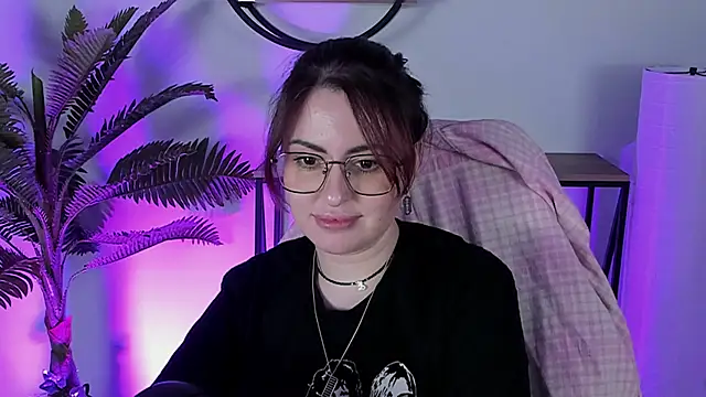 Snapshot of Lana__May chatting on 03.06.25 Lana May online show from 03.06.25