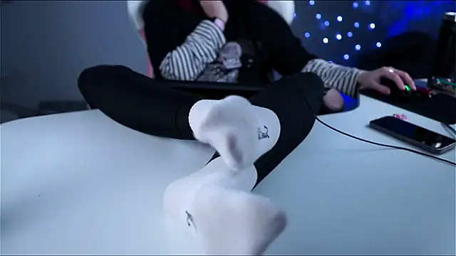 Snapshot of Lana__May chatting on 03.12.25 Lana May online show from 03.12.25