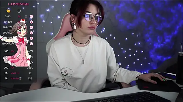 Snapshot of Lana__May chatting on 03.13.25 Lana May online show from 03.13.25