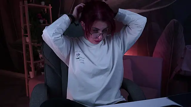 Snapshot of Lana__May chatting on 10.25.25 Lana May online show from 10.25.25