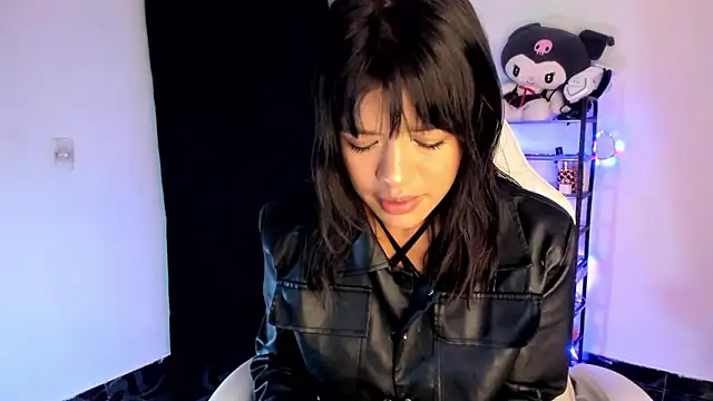 meganthompsonn22 online show from 02.26.26