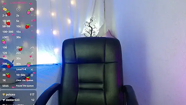 mixie cute online show from 12.15.24