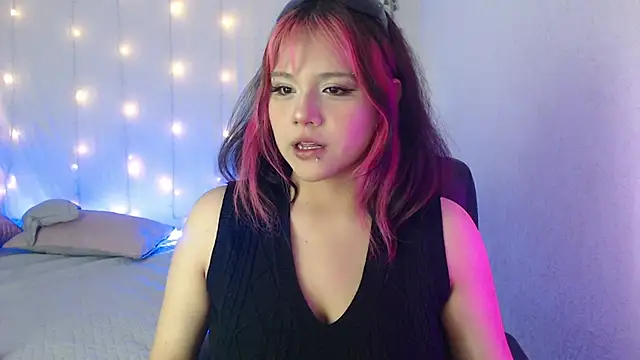 mixie cute online show from 12.31.24