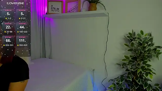 susyy7 online show from 03.17.25